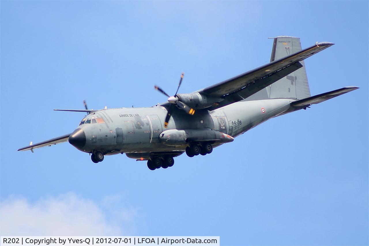 R202, Transall C-160R C/N 202, Transall C-160R, On final rwy 26, Avord Air Base 702 (LFOA) Open day 2012