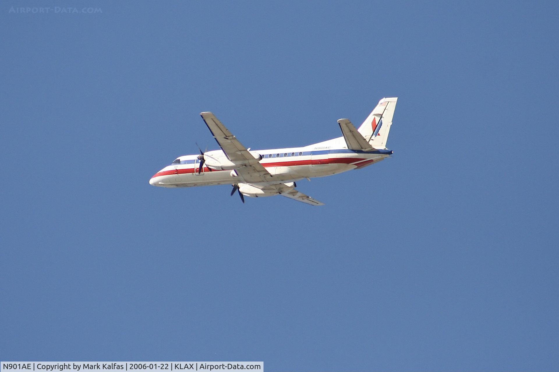 N901AE, Saab 340B C/N 340B-401, American Eagle Saab 340B, N901AE departing 25R LAX