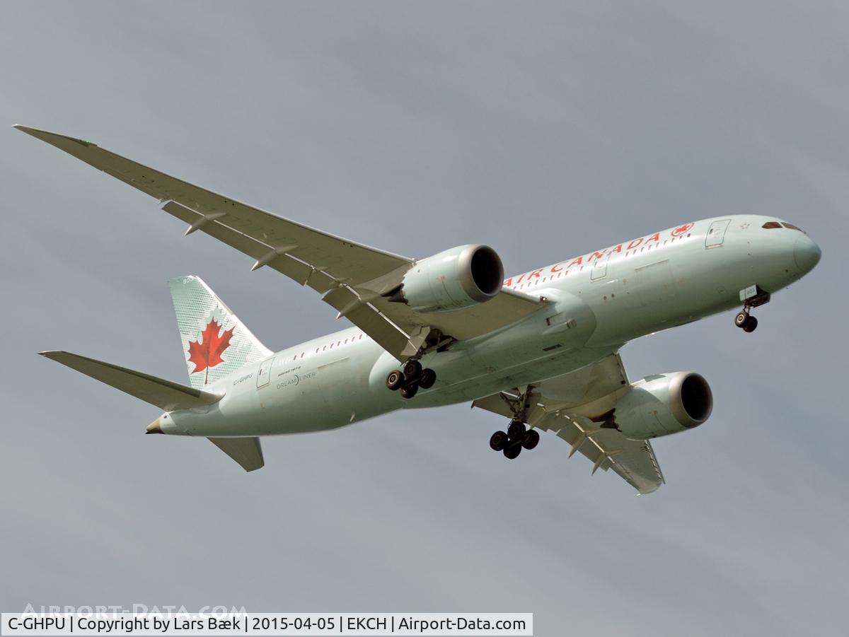 C-GHPU, 2014 Boeing 787-8 Dreamliner C/N 35259, RWY04L