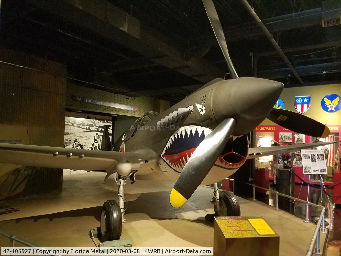 42-105927, 1942 Curtiss P-40N Warhawk C/N 29689, P-40 zx