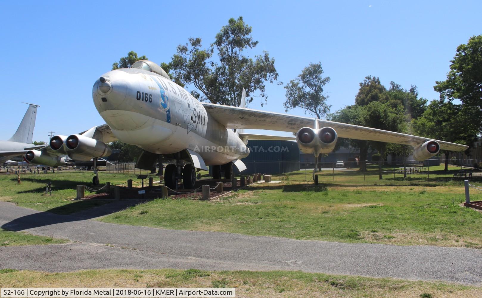 52-166, 1952 Douglas-Tulsa B-47E-25-DT Stratojet C/N 44020, B-47 zx