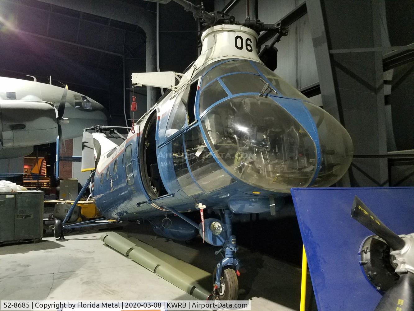 52-8685, 1952 Piasecki H-21B Workhorse C/N B.47, H-21 zx