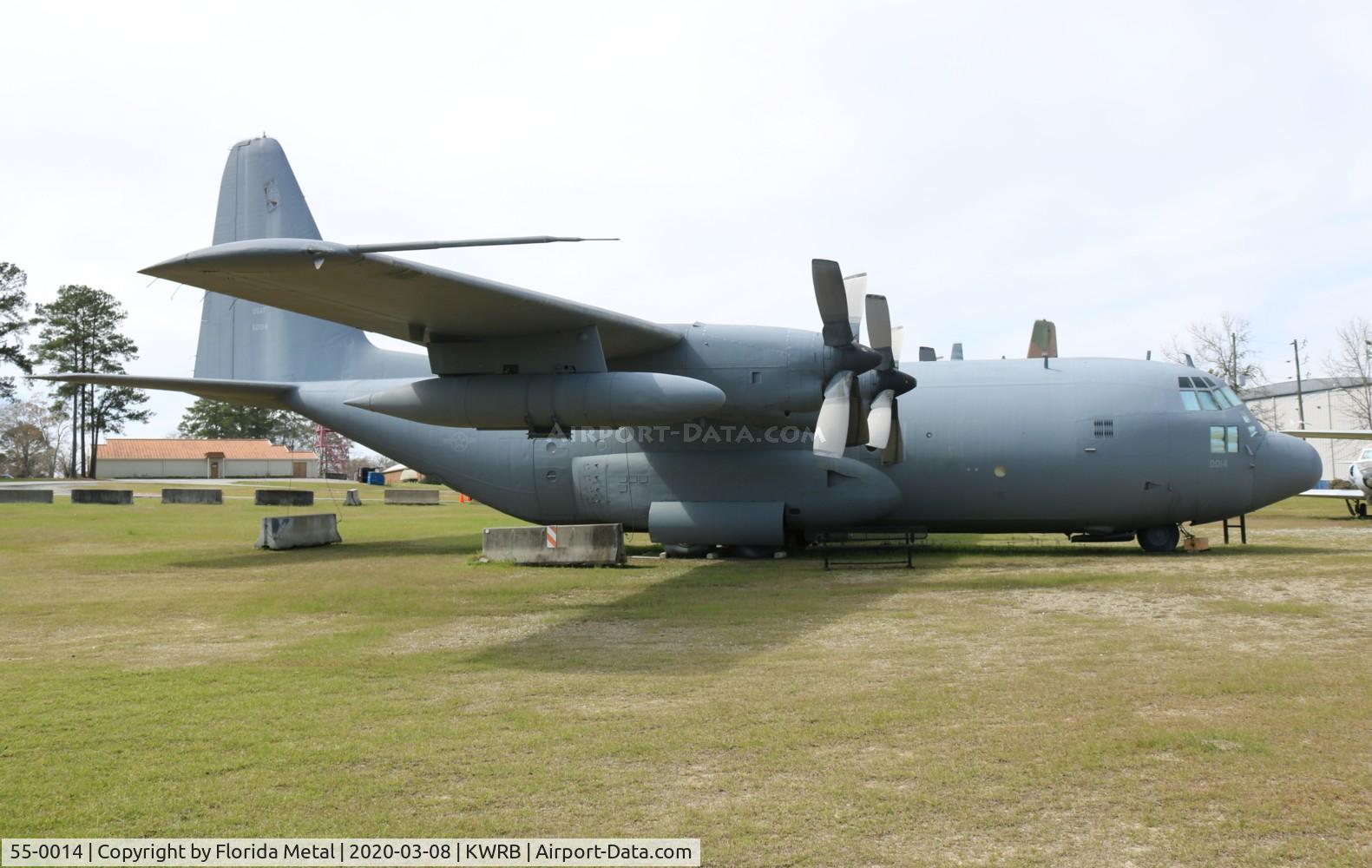 55-0014, 1955 Lockheed AC-130A Hercules C/N 182-3041, AC-130 zx
