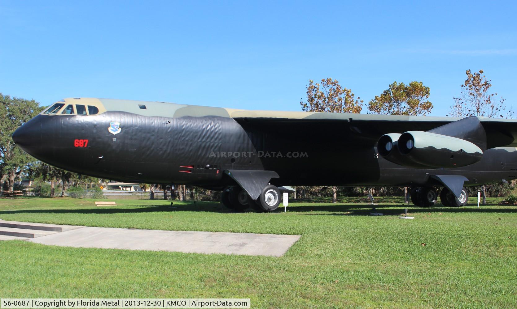 56-0687, 1956 Boeing B-52D Stratofortress C/N 464058, B-52 zx