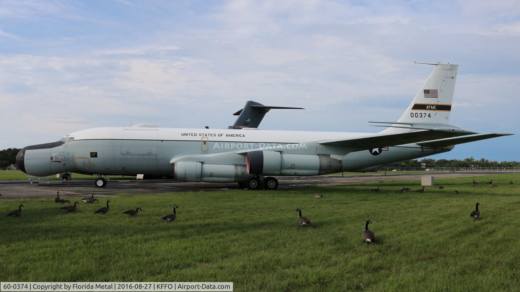 60-0374, 1960 Boeing EC-135N-BN Stratolifter C/N 18149, EC-135 zx
