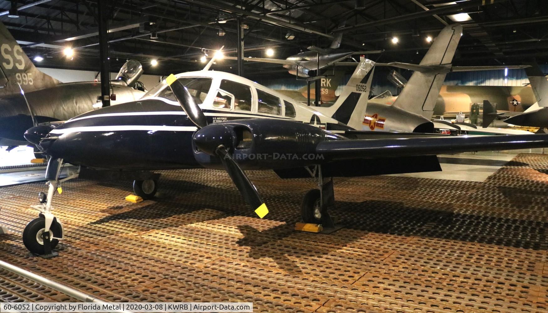 60-6052, 1960 Cessna U-3B (310M) C/N 310M-0007, U-3 zx