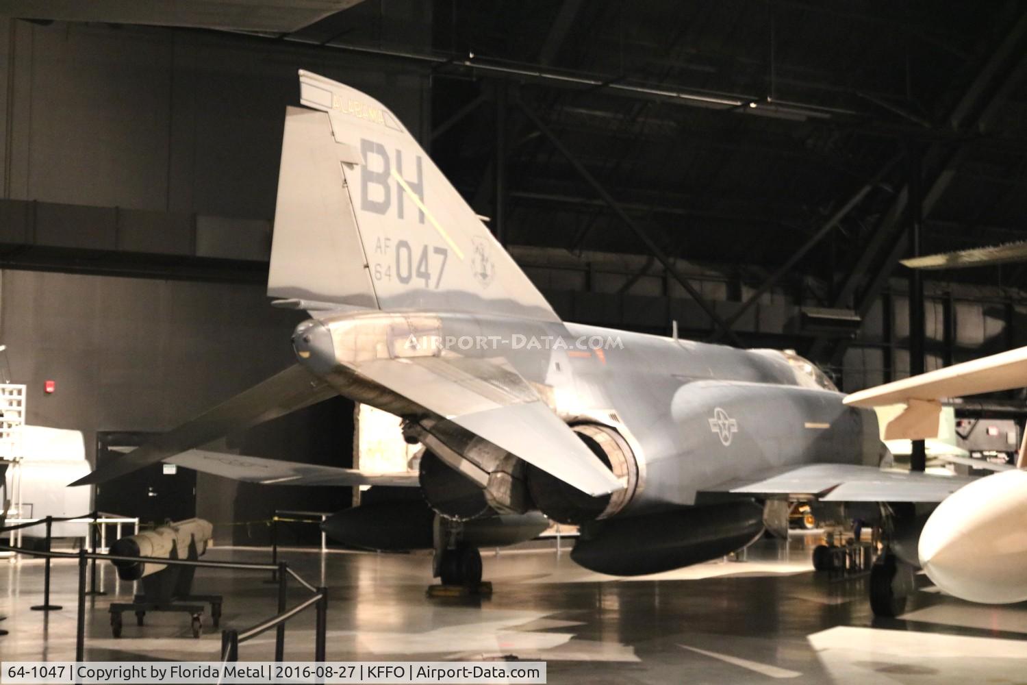 64-1047, 1964 McDonnell RF-4C-22-MC Phantom II C/N 947, Phantom II zx