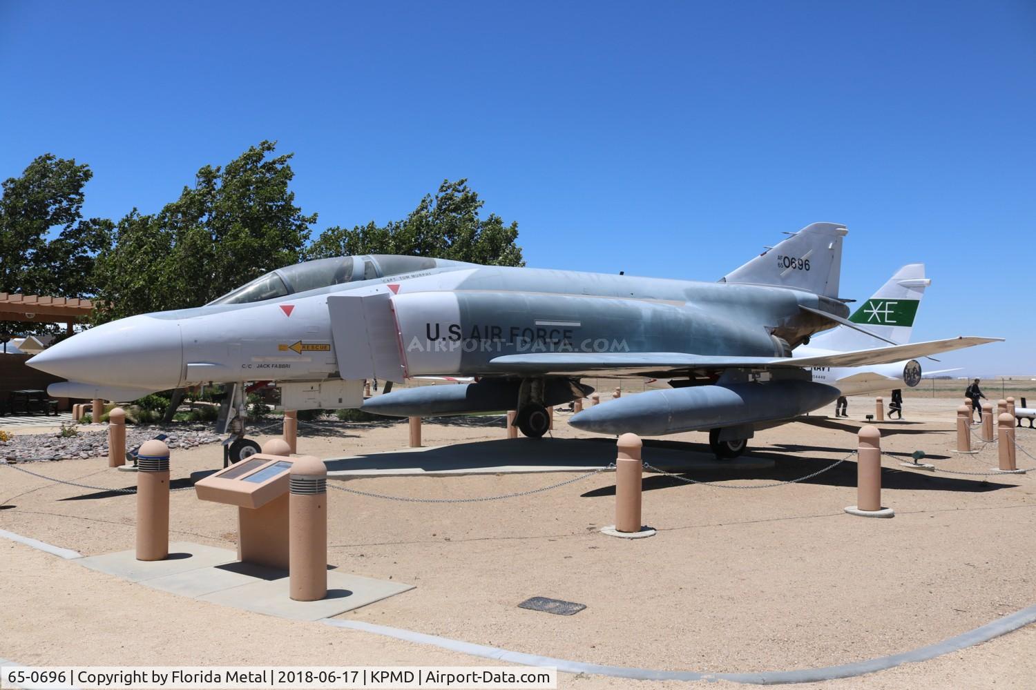 65-0696, 1965 McDonnell F-4D Phantom II C/N 1735, Phantom II zx