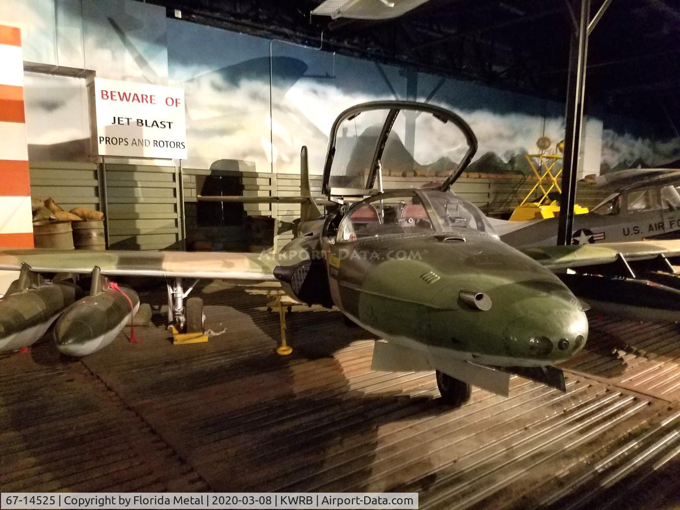 67-14525, 1967 Cessna A-37A Dragonfly C/N 40043, A-37A zx