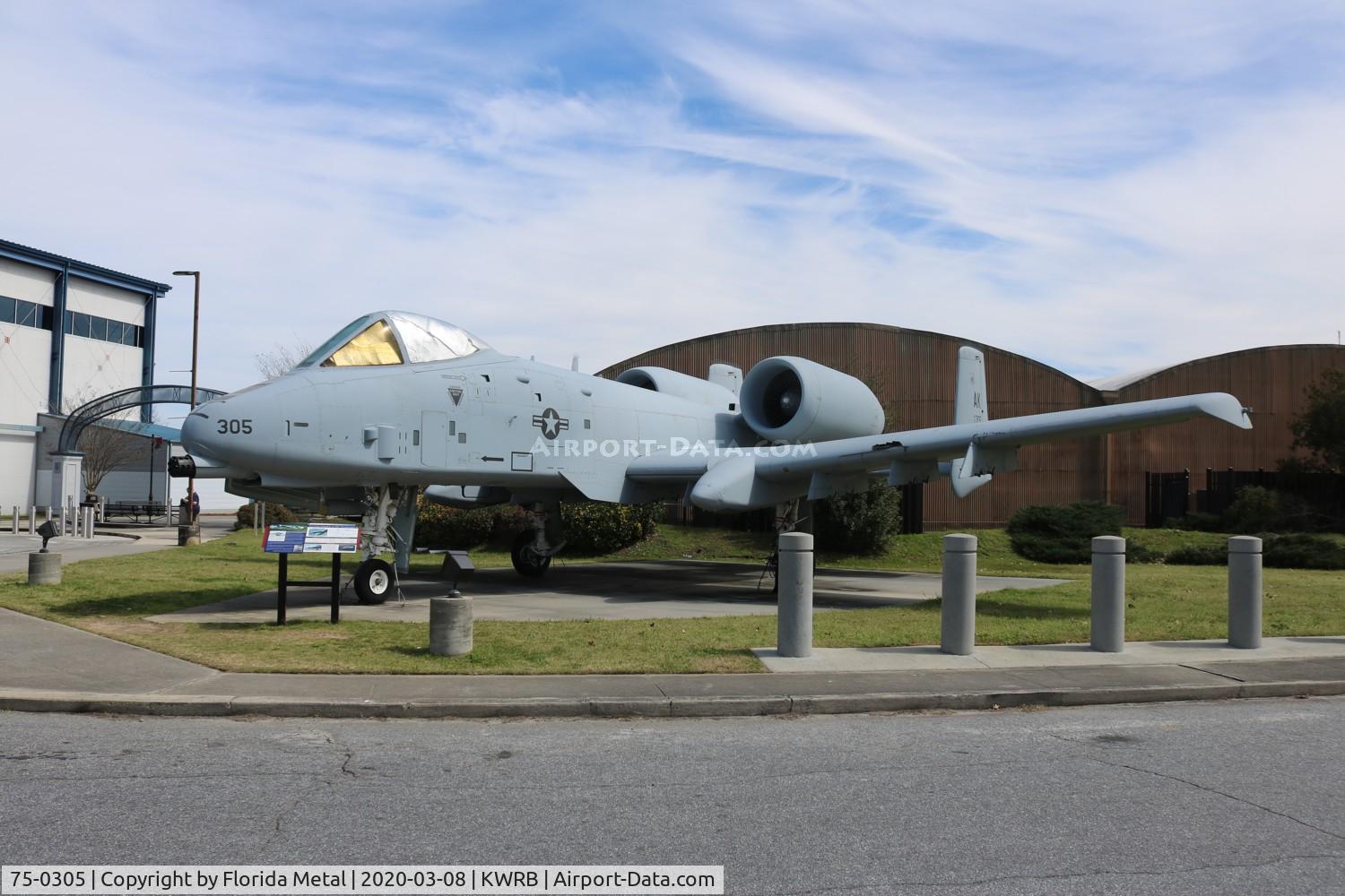 75-0305, 1975 Fairchild Republic A-10A Thunderbolt II C/N A10-0054, A-10 zx