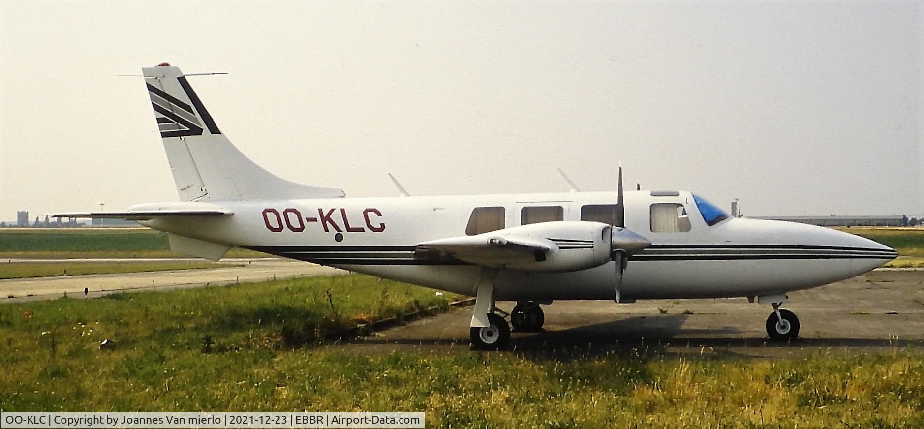 OO-KLC, 1978 Piper Aerostar 601P C/N 61P-0505-209, Slide scan