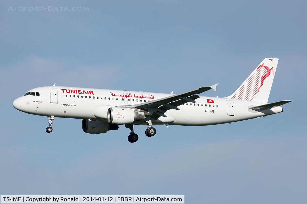 TS-IME, 1990 Airbus A320-211 C/N 123, at bru