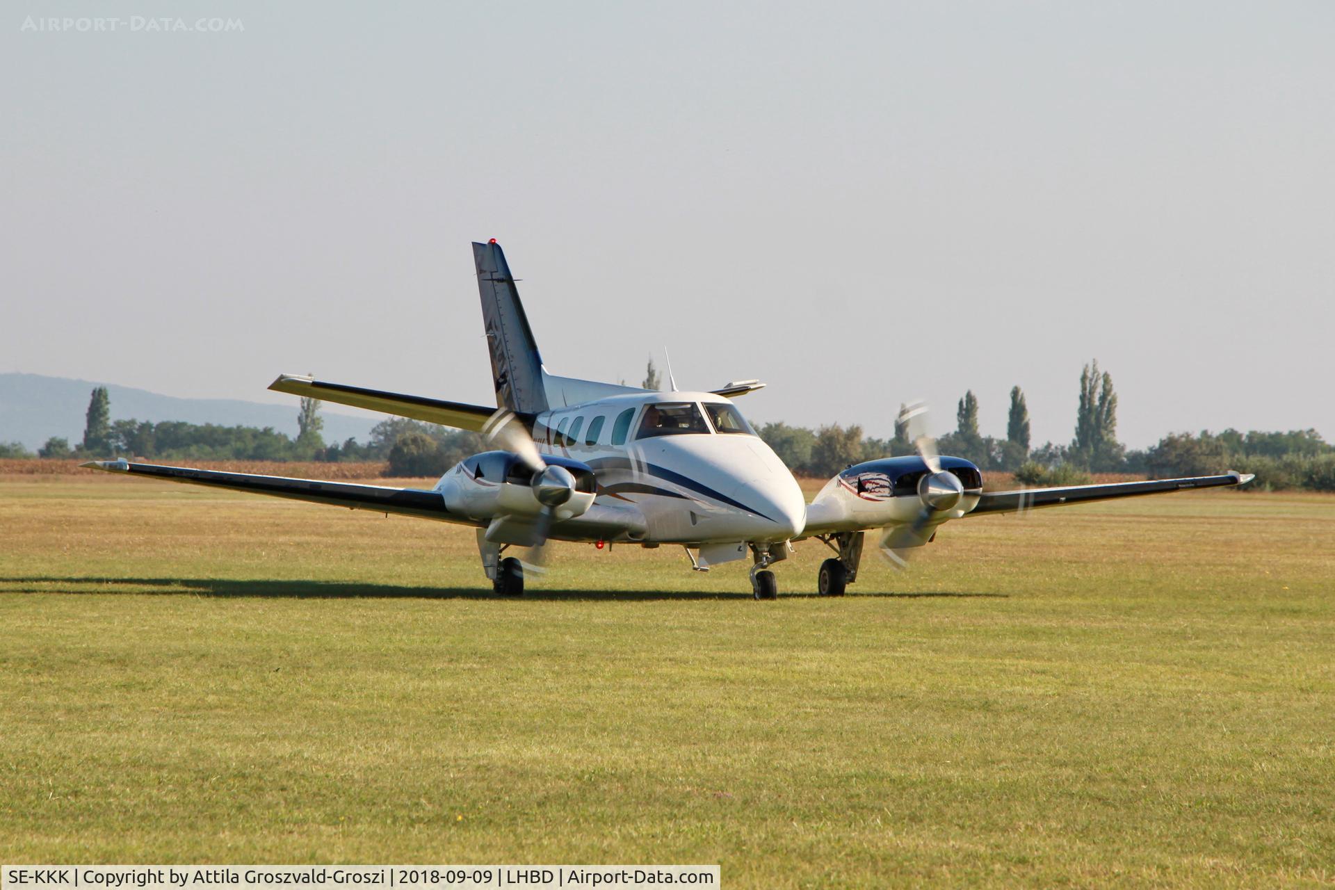 SE-KKK, 1975 Beech B-60 Duke C/N P-330, LHBD - Börgönd Airport, Hungary. Börgönd Air Show 2018