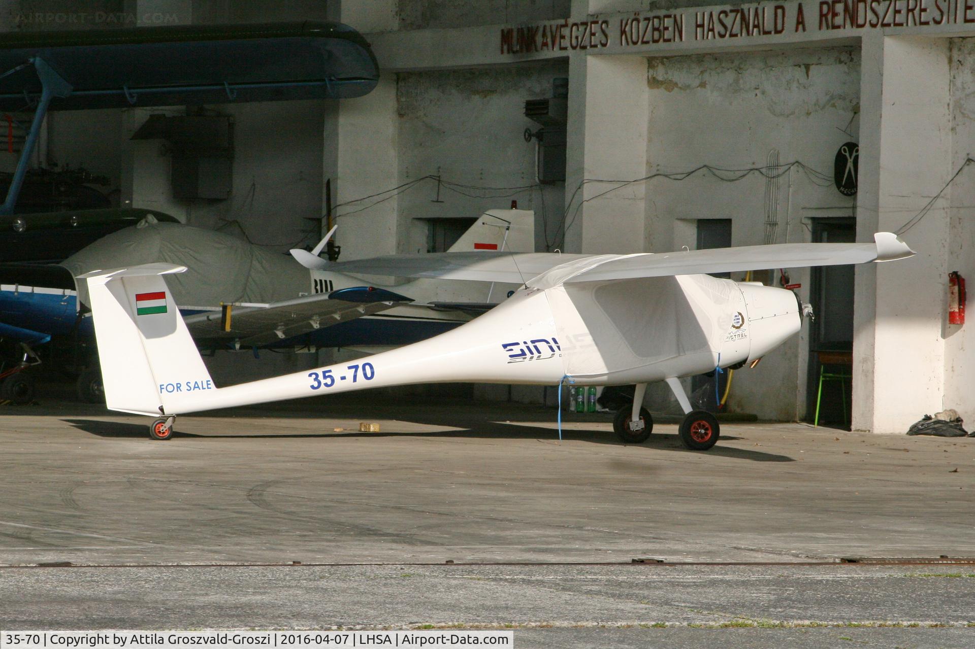 35-70, Pipistrel Sinus 912 C/N 567SL912, LHSA Szentkirályszabadja Airport, Hungary