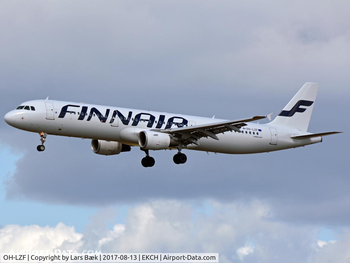 OH-LZF, 2004 Airbus A321-211 C/N 2208, RWY22L