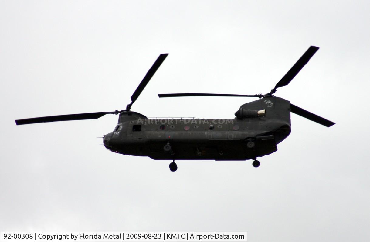 92-00308, 1962 Boeing-Vertol CH-47D Chinook C/N M.3449, Selfridge 2009