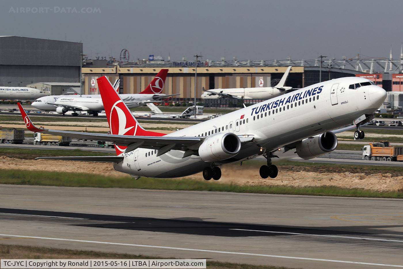 TC-JYC, 2012 Boeing 737-9F2/ER C/N 40977, at ist