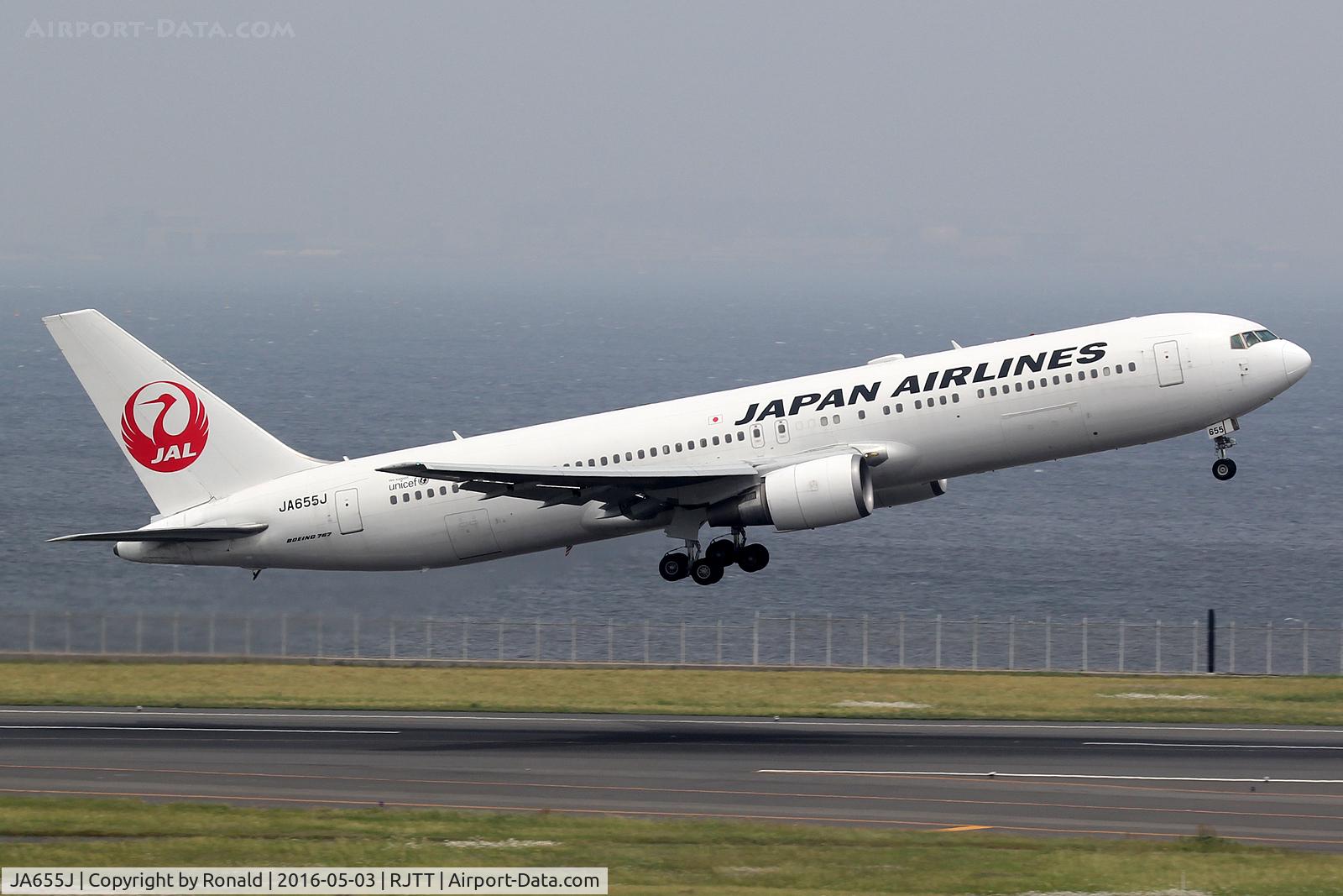 JA655J, 2011 Boeing 767-346/ER C/N 40367, at hnd