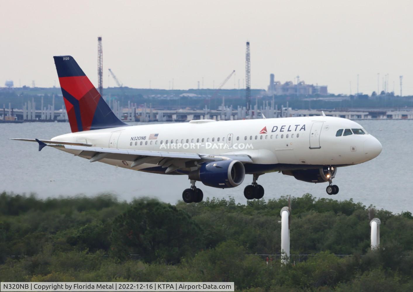 N320NB, 2000 Airbus A319-114 C/N 1392, TPA 2022