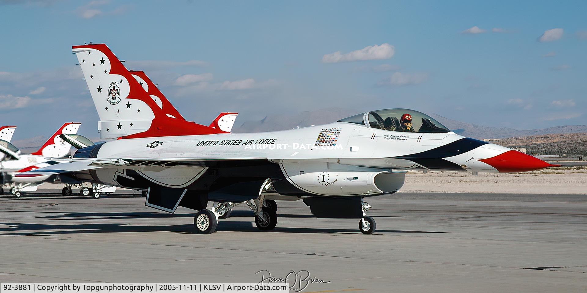 92-3881, 1992 General Dynamics F-16C Fighting Falcon C/N CC-123, TB Boss leading the way
