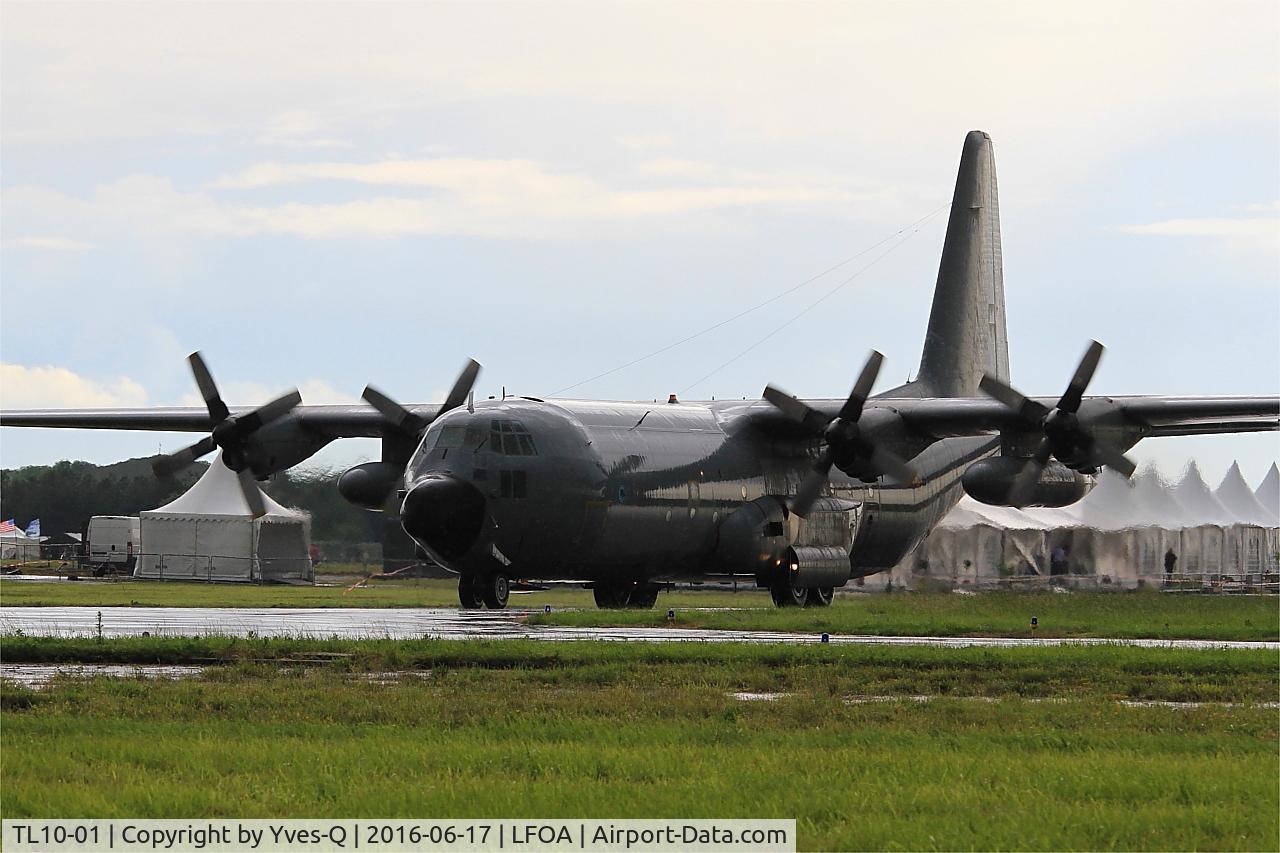 TL10-01, 1988 Lockheed C-130H-30 Hercules C/N 382-5003, Lockheed C-130H-30 Hercules, Taxiing, Avord Air Base 702 (LFOA) Open day 2016