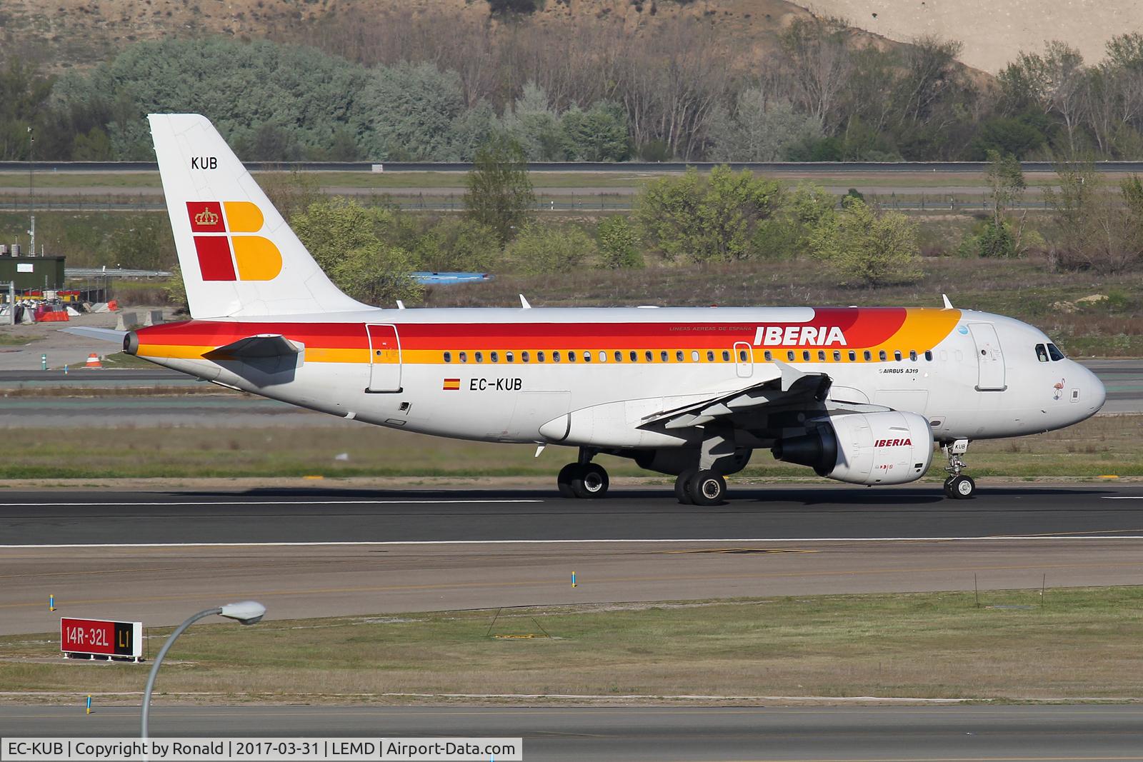 EC-KUB, 2008 Airbus A319-111 C/N 3651, at mad