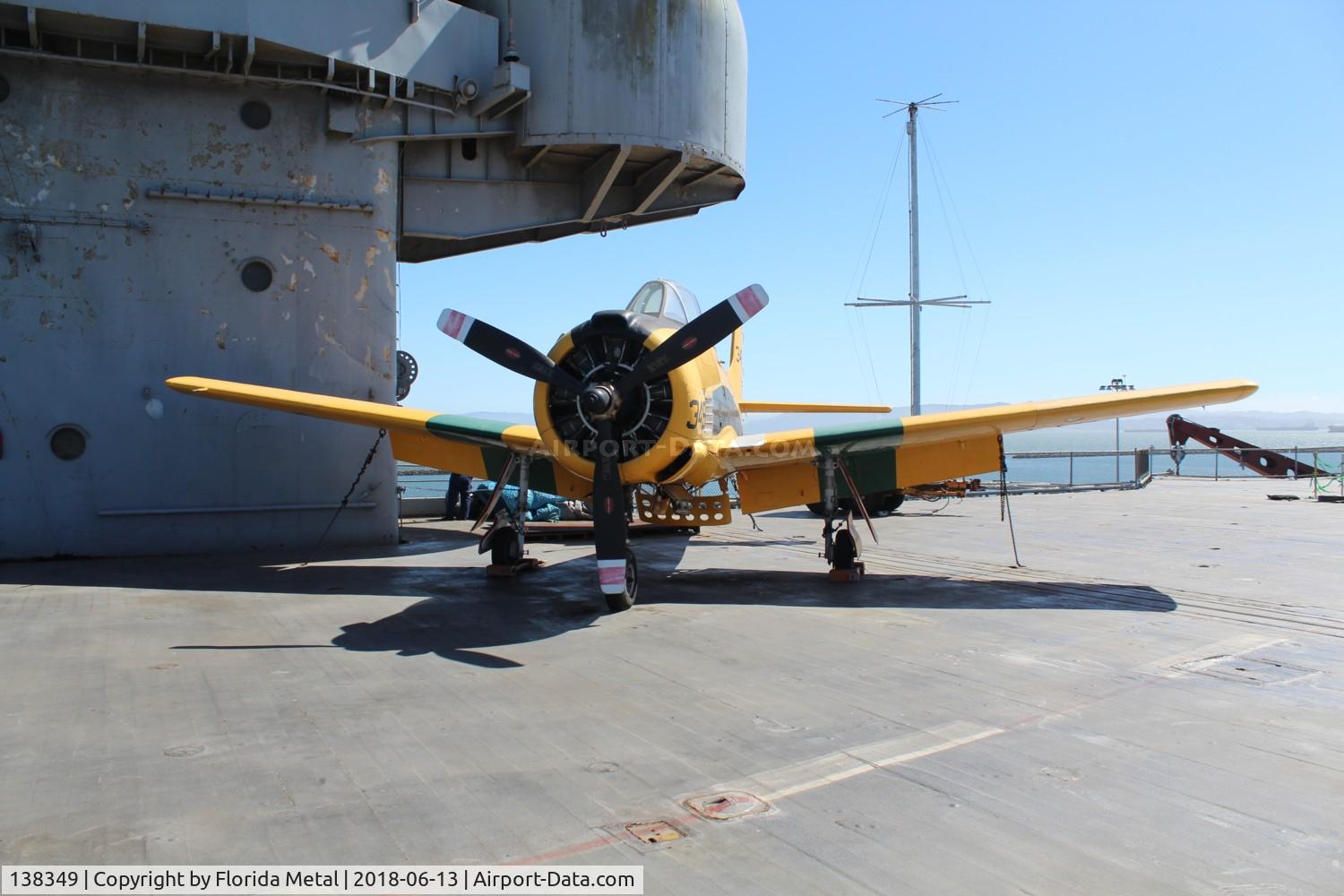 138349, 1955 North American T-28B Trojan C/N 200-420, T-28 zx USS Hornet