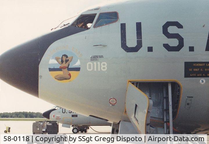 58-0118, 1958 Boeing KC-135R Stratotanker C/N 17863, While assigned to 509th BMW (M) Pease AFB, NH. The 