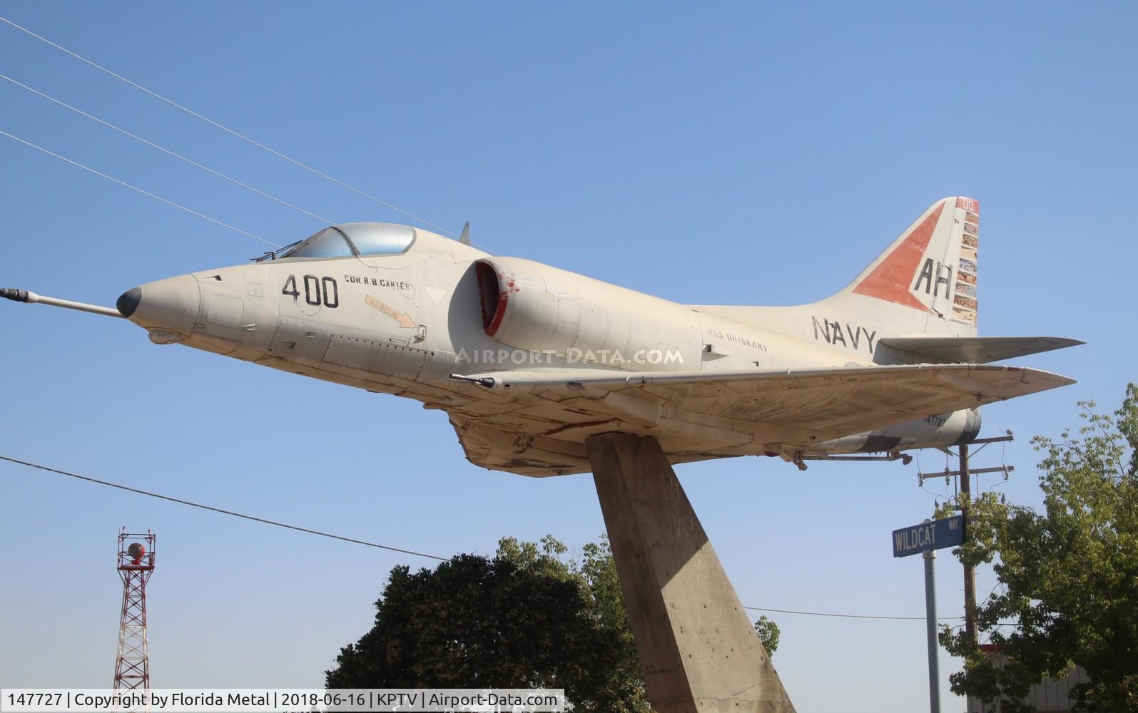 147727, Douglas A-4L Skyhawk C/N 12491, A-4 zx
