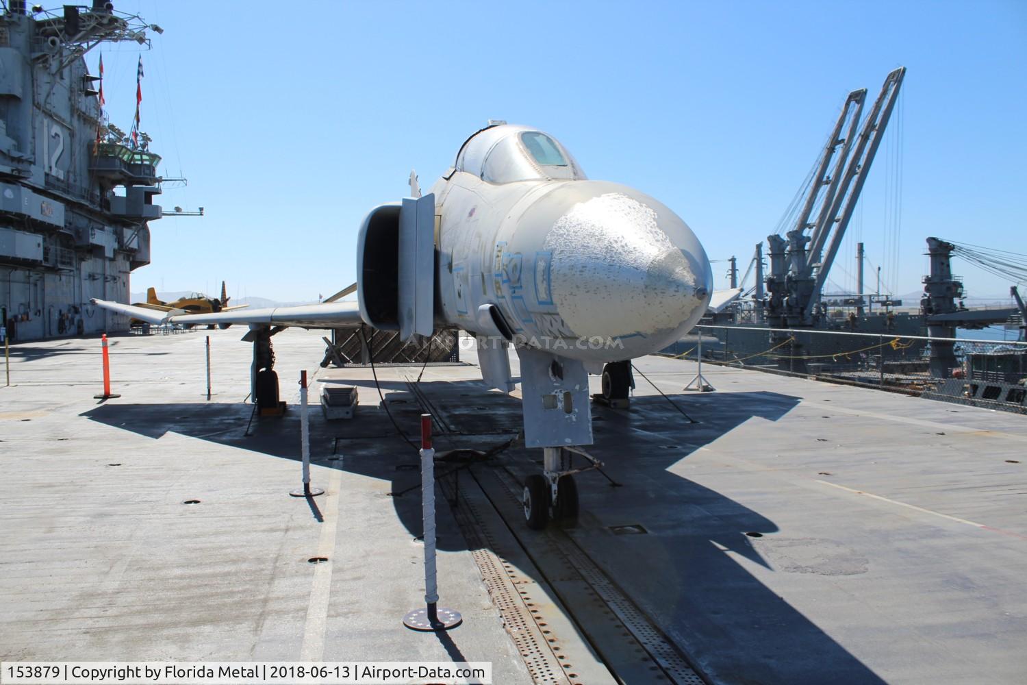 153879, McDonnell F-4S Phantom C/N 2461, Navy Phantom zx USS Hornet