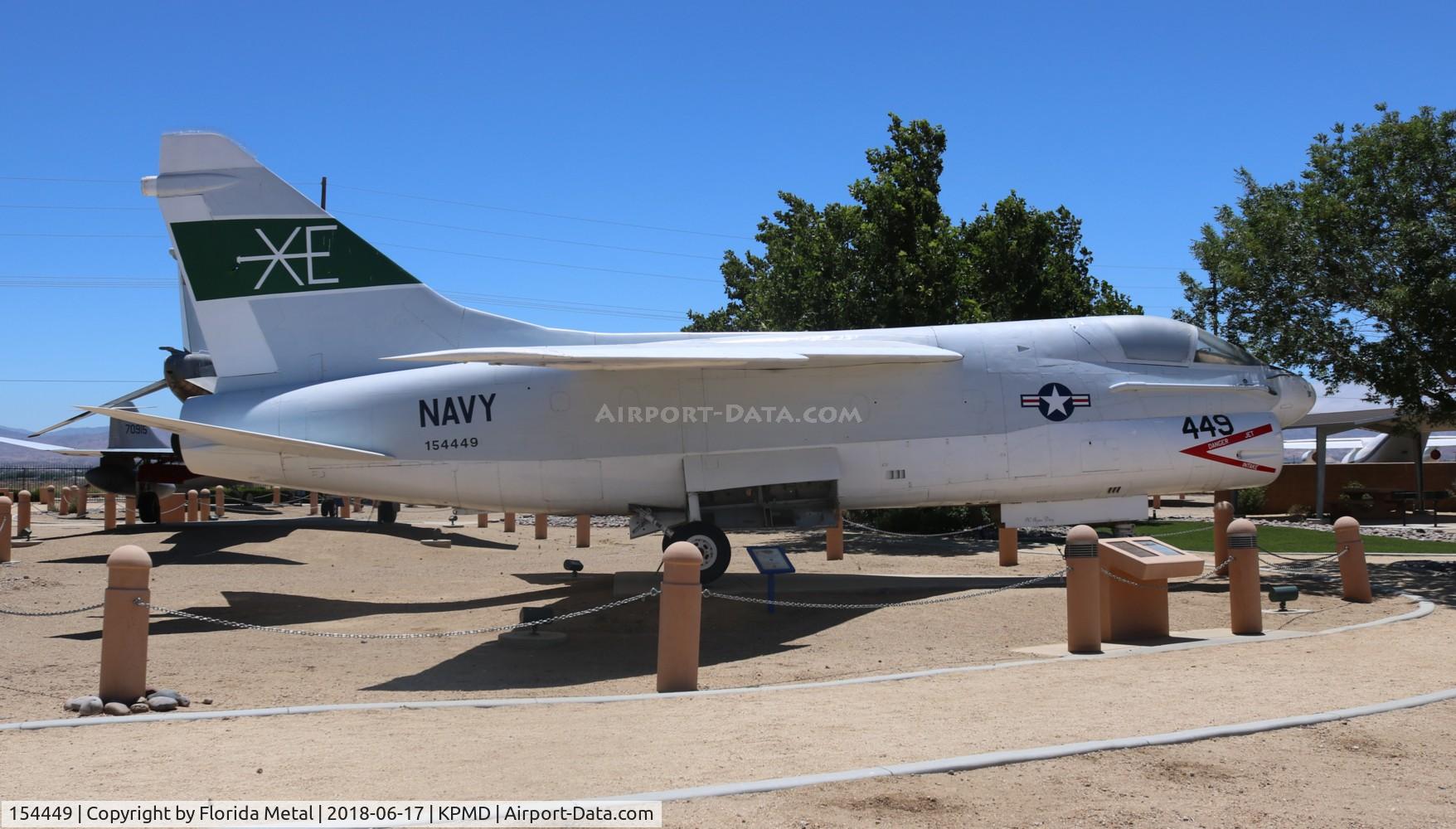 154449, LTV A-7B Corsair II C/N B-089, A-7 zx