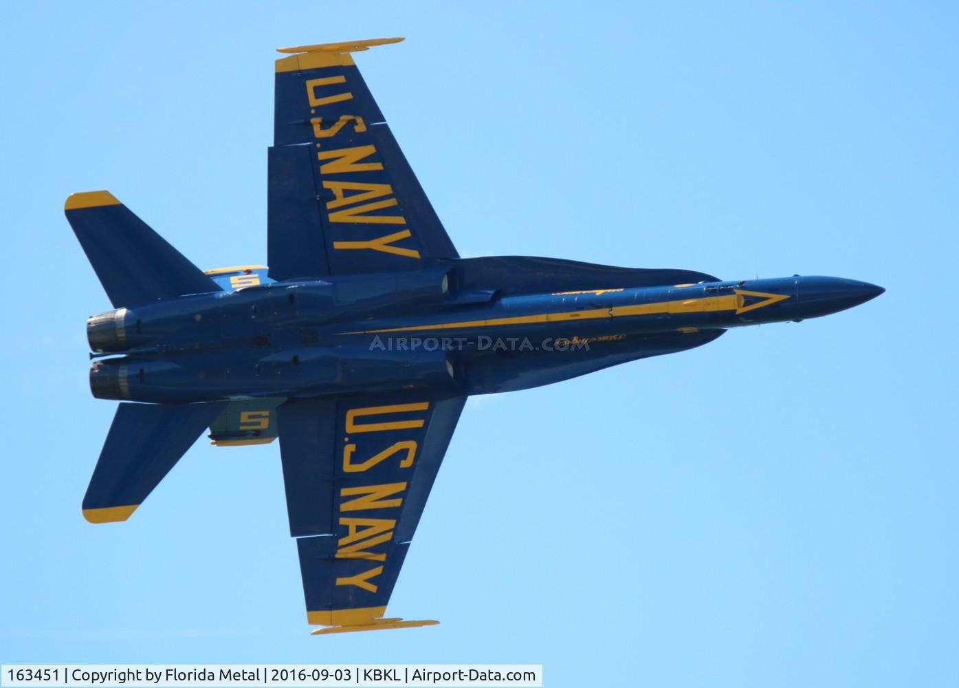 163451, 1988 McDonnell Douglas F/A-18C Hornet C/N 0662/C020, F-18 A-D Blue Angels