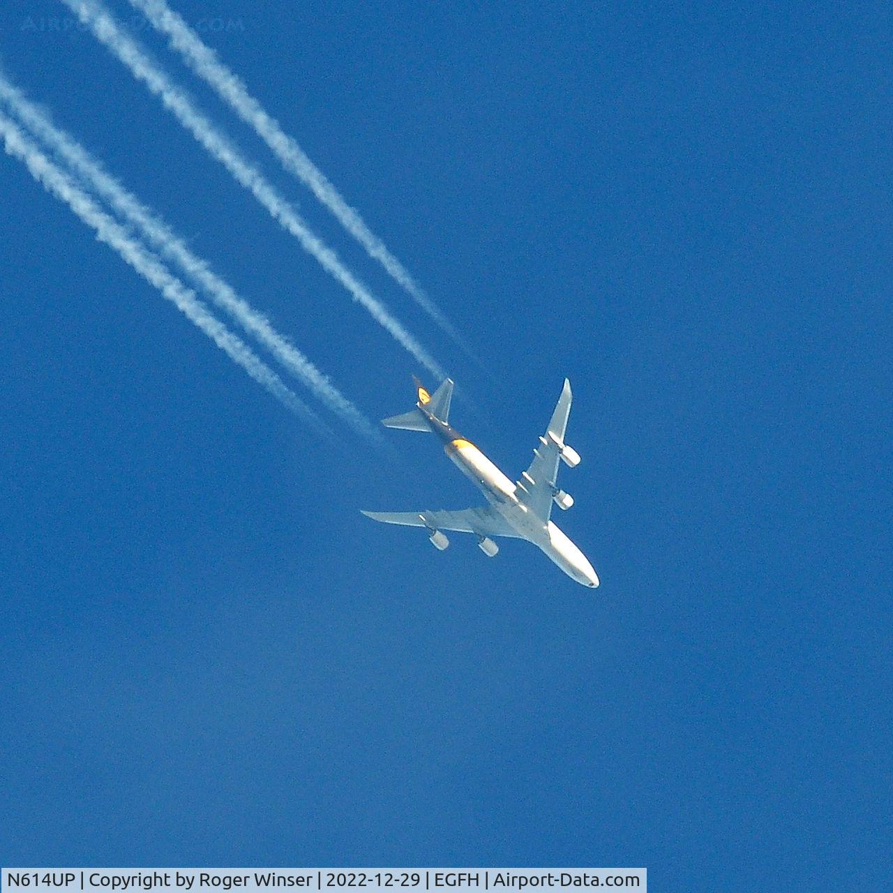 N614UP, 2019 Boeing 747-8F C/N 64260, OTT. UPS Boeing freighter Eastbound to Cologne at 35000 feet seen from the airport..