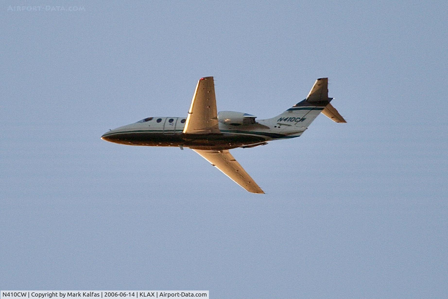 N410CW, 2001 Raytheon Beechjet 400A/Nextant N400XT C/N RK-310, Raytheon Beechjet 400A/Nextant N400XT, N410CW departing 25L KLAX