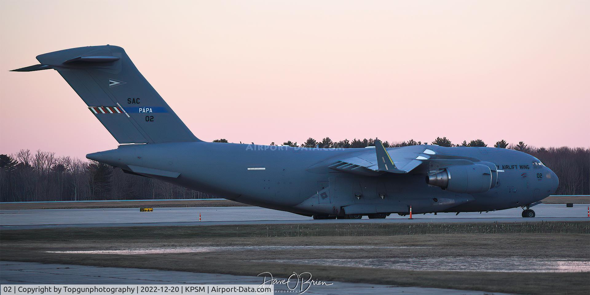 02, 2009 Boeing C-17A Globemaster III C/N F-210, Sunrise coming up