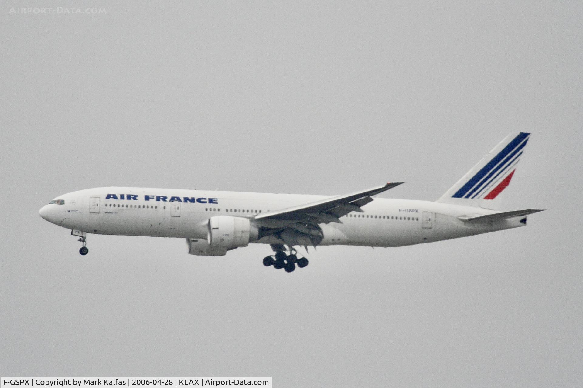 F-GSPX, 2002 Boeing 777-228/ER C/N 32698, Air France Boeing 777-228/ER, F-GSPX on approach 24R LAX