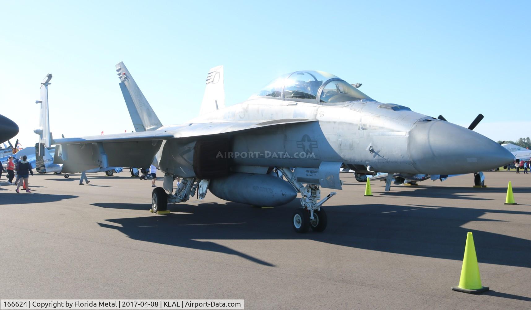 166624, Boeing F/A-18F Super Hornet C/N F117, Super Hornet zx LAL