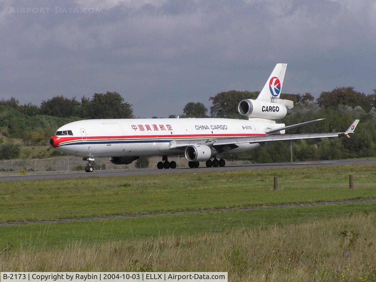 B-2173, 1992 McDonnell Douglas MD-11F C/N 48497, China Eastern Cargo
Broken up at MIA in 2018 as N952AR Sky Lease Cargo