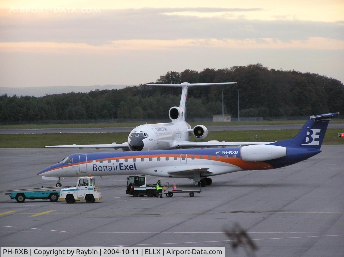 PH-RXB, 2000 Embraer ERJ-145MP (EMB-145MP) C/N 145320, Bonair Exel
Airline bancrupt
A/c stored as SE-RIA for City Airlines since airline ceased operations in 2012