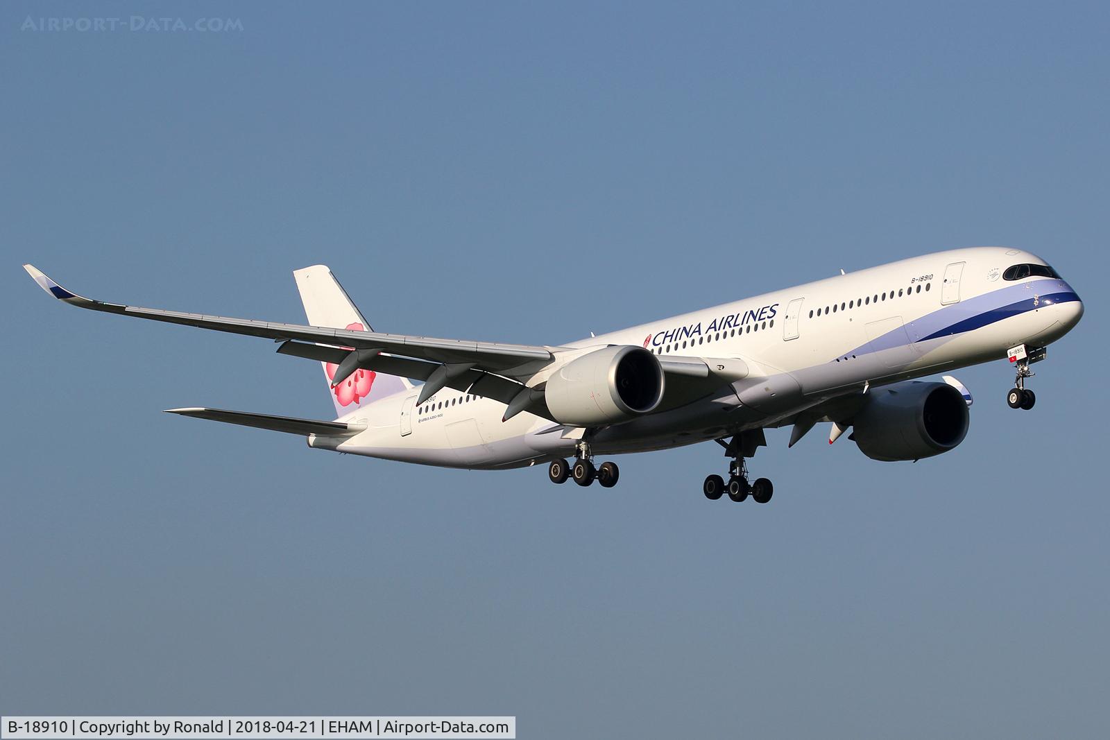 B-18910, 2017 Airbus A350-941 C/N 151, at spl