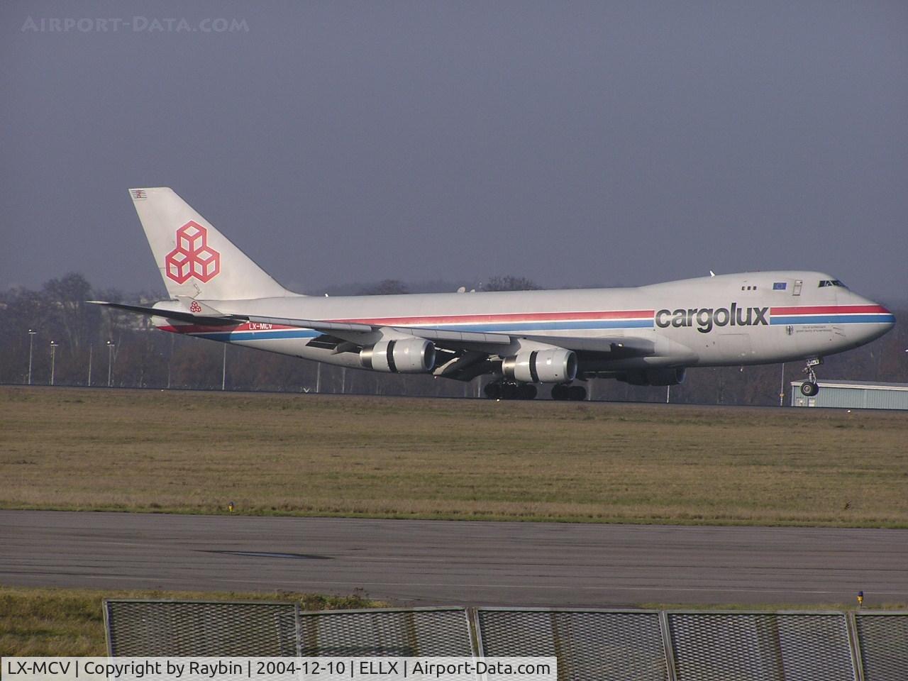 LX-MCV, 1998 Boeing 747-4R7F/SCD C/N 29729, Cargolux
Now flying as 4K-SW800 for Silkway West Airlines