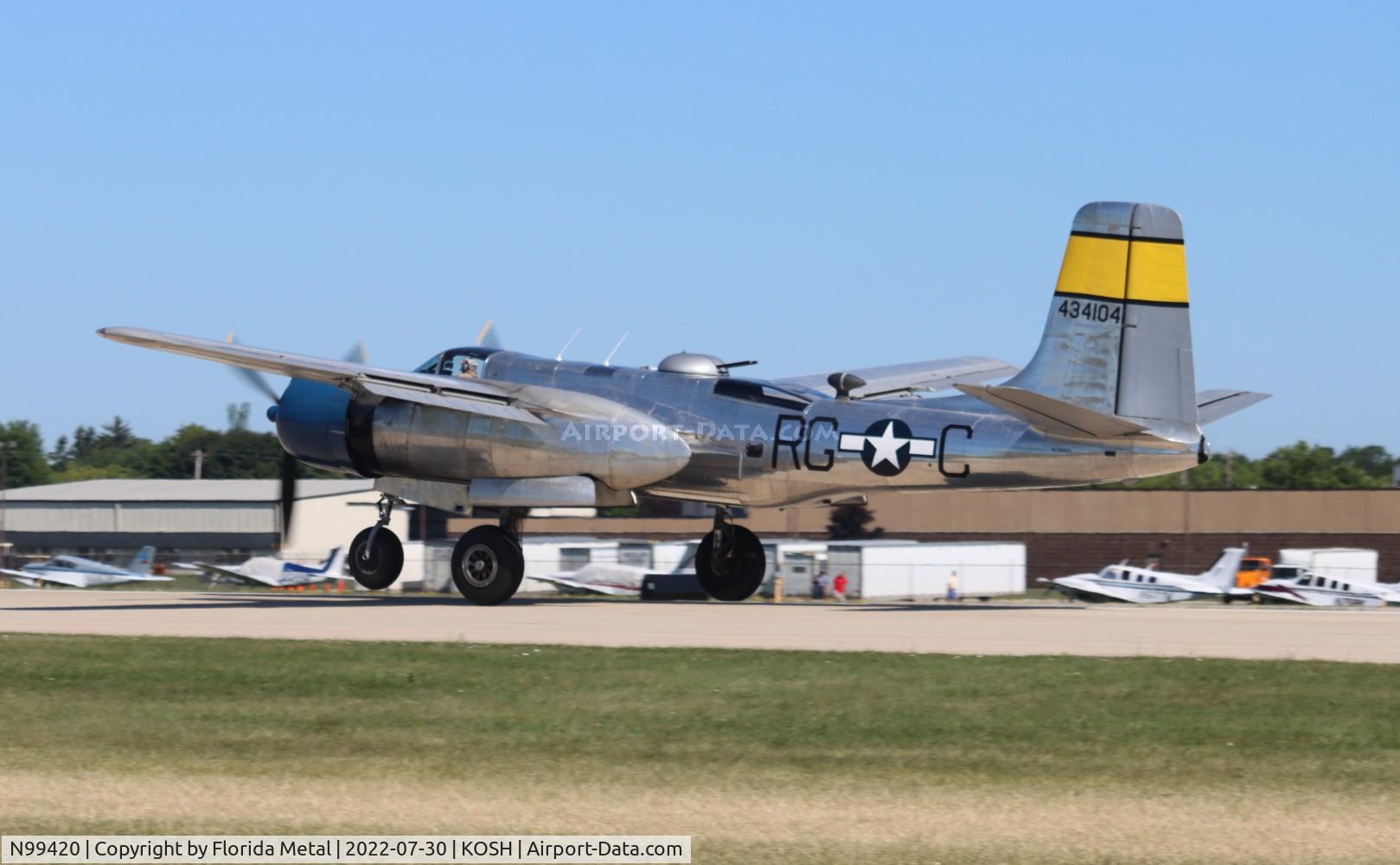 N99420, 1944 Douglas B-26B Invader C/N 27383, OSH 2022