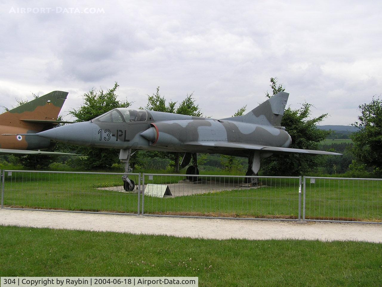 304, Dassault Mirage IIIR C/N 304, Mirage III R