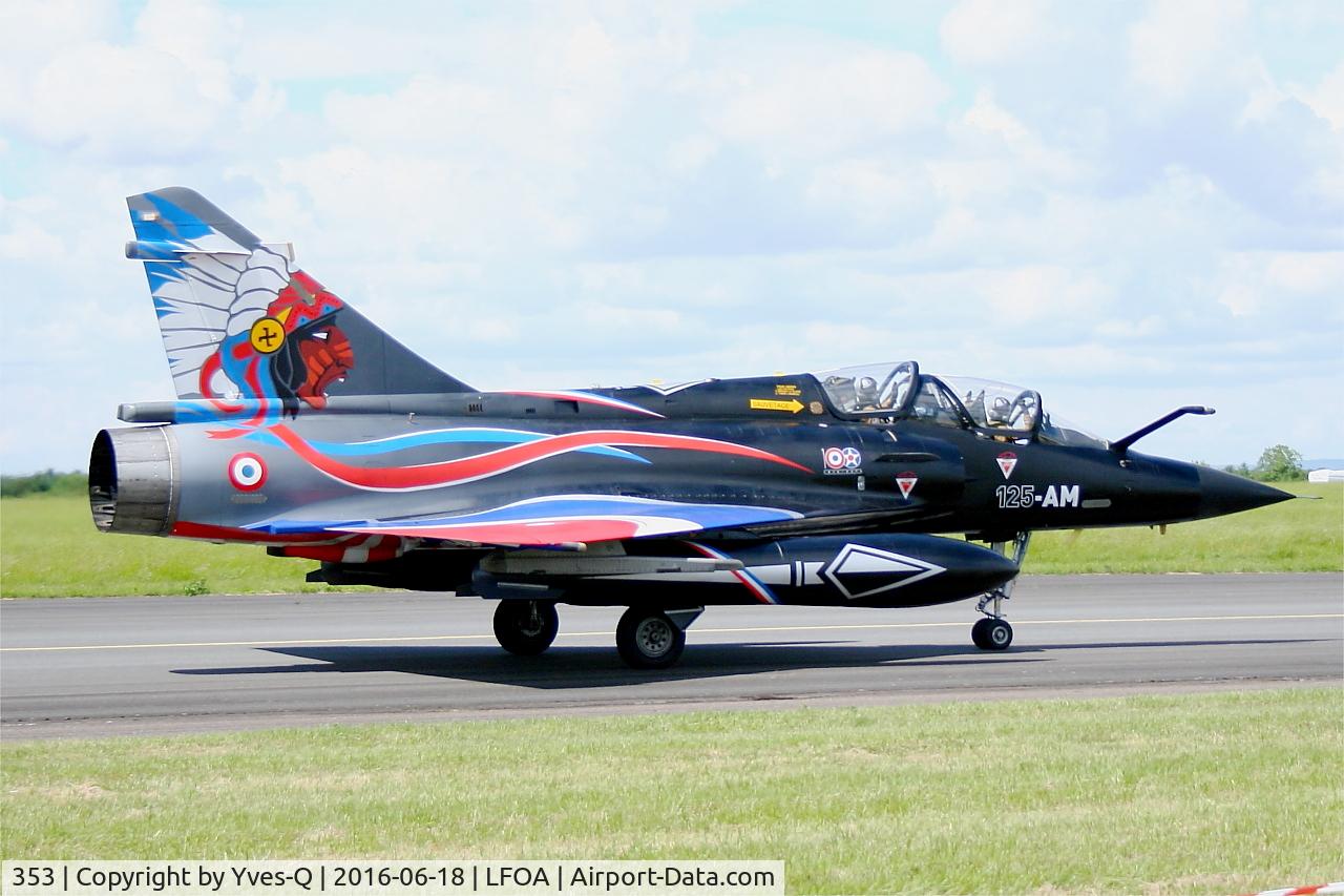 353, Dassault Mirage 2000N C/N 315, Dassault Mirage 2000N, Taxiing to flight line, Avord Air Base 702 (LFOA) Open day 2016