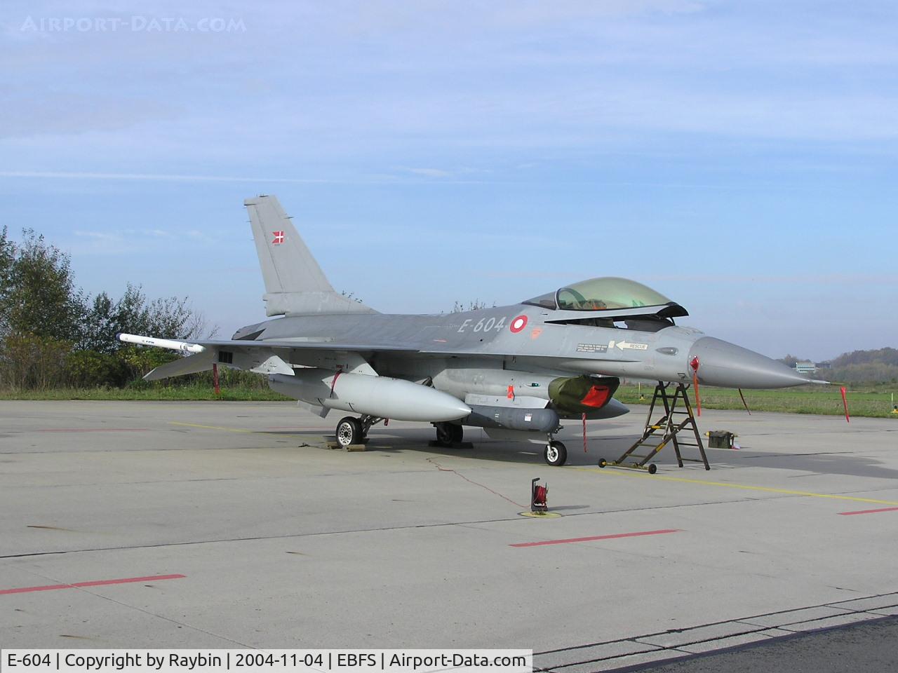 E-604, 1982 SABCA F-16AM Fighting Falcon C/N 6F-39, Still active