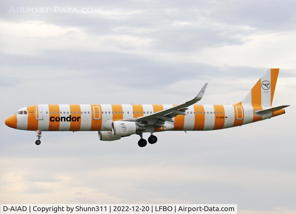 D-AIAD, 2014 Airbus A321-211 C/N 6053, Emergency landing rwy 14L... Diverted route to Gran Canaria...