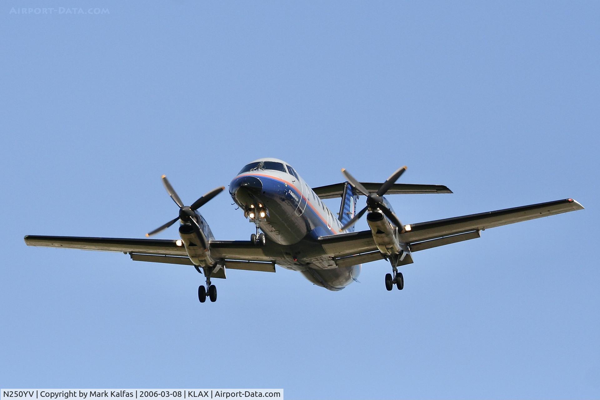 N250YV, 1993 Embraer EMB-120ER Brasilia C/N 120250, SkyWest/United Express Embraer EMB-120ER Brasilia, N250YV on final 25L LAX