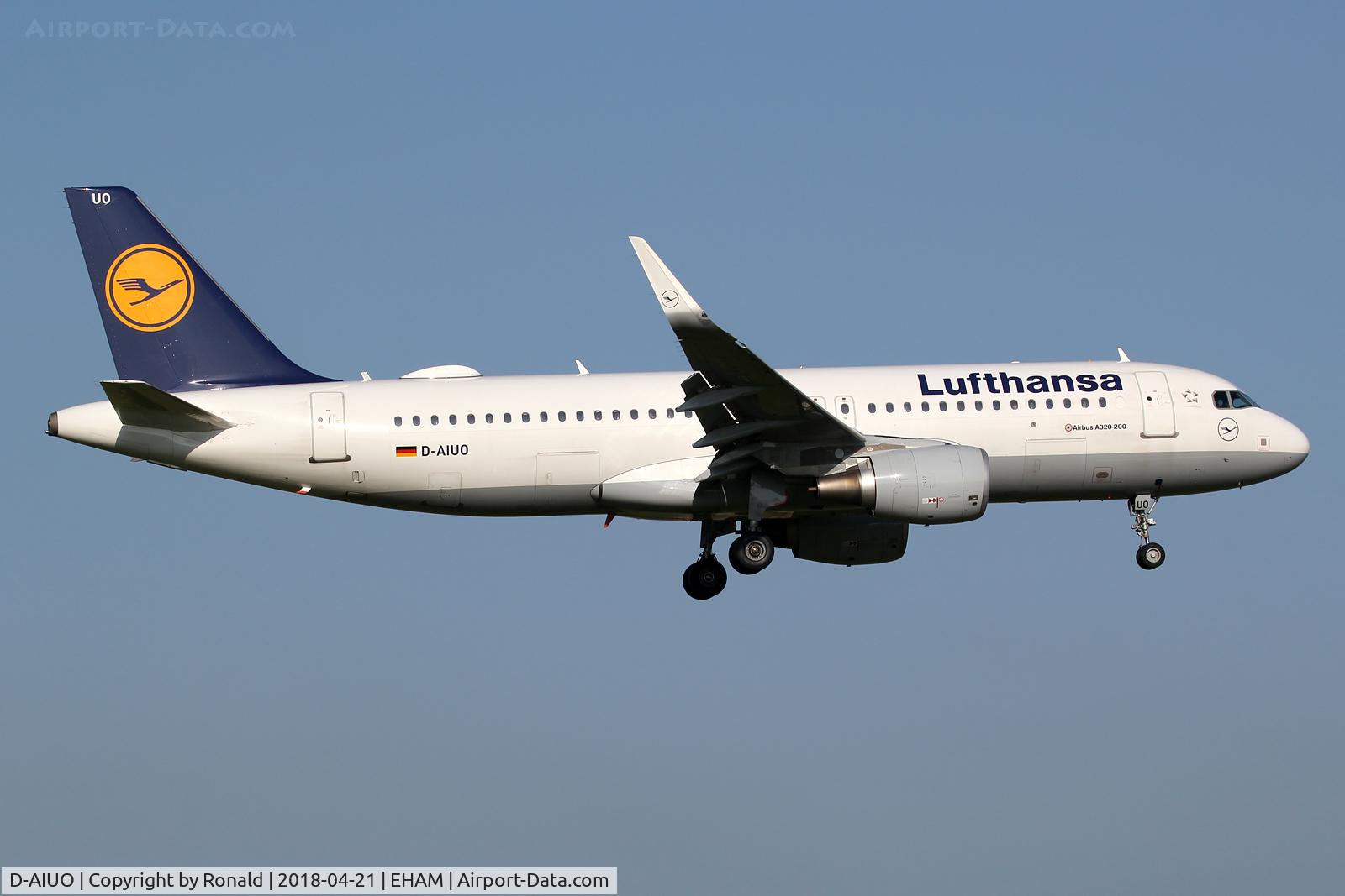 D-AIUO, 2015 Airbus A320-214 C/N 6636, at spl