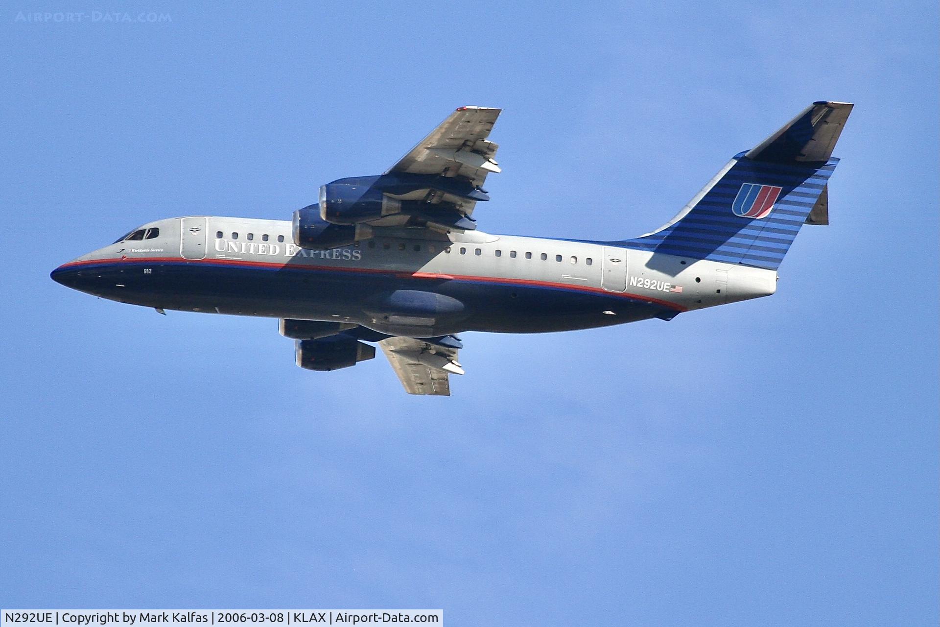 N292UE, 1987 British Aerospace BAe.146-200A C/N E2087, Air Wisconsin /United Express British Aerospace BAe.146-200A, N292UE departing 25R LAX