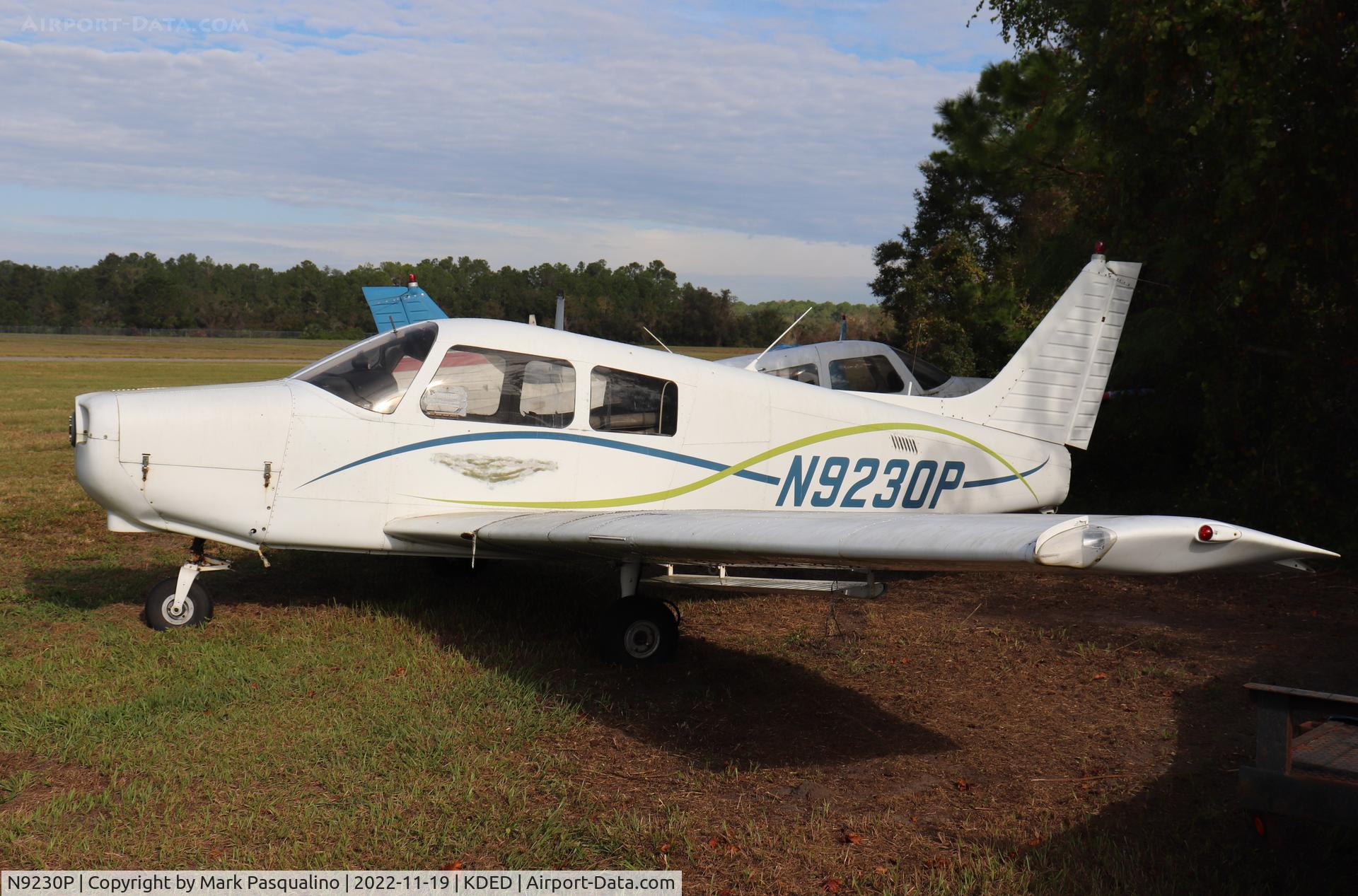N9230P, 1989 Piper PA-28-161 C/N 2841092, Piper PA-28-161